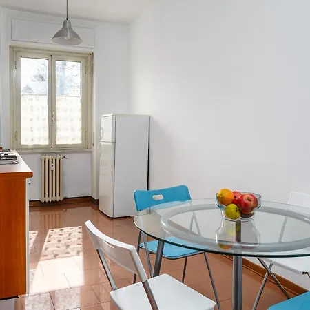 Classbnb - A 200 Metri Dalla Metro Pagano شقة